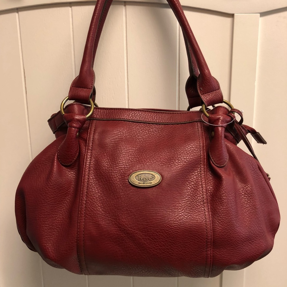 New with tag tie attached BOC purse